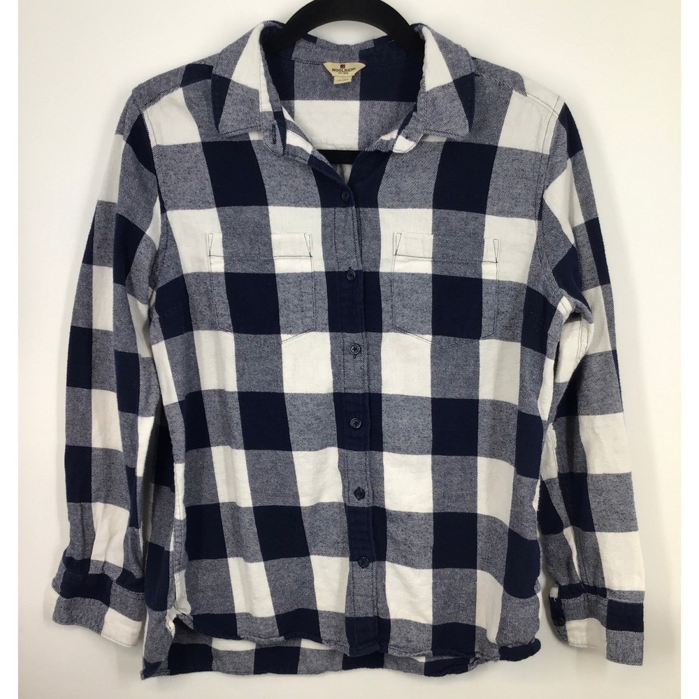 Woolrich Women's Large Navy White Buffalo Plaid Flannel Button Up Shirt Outdoors